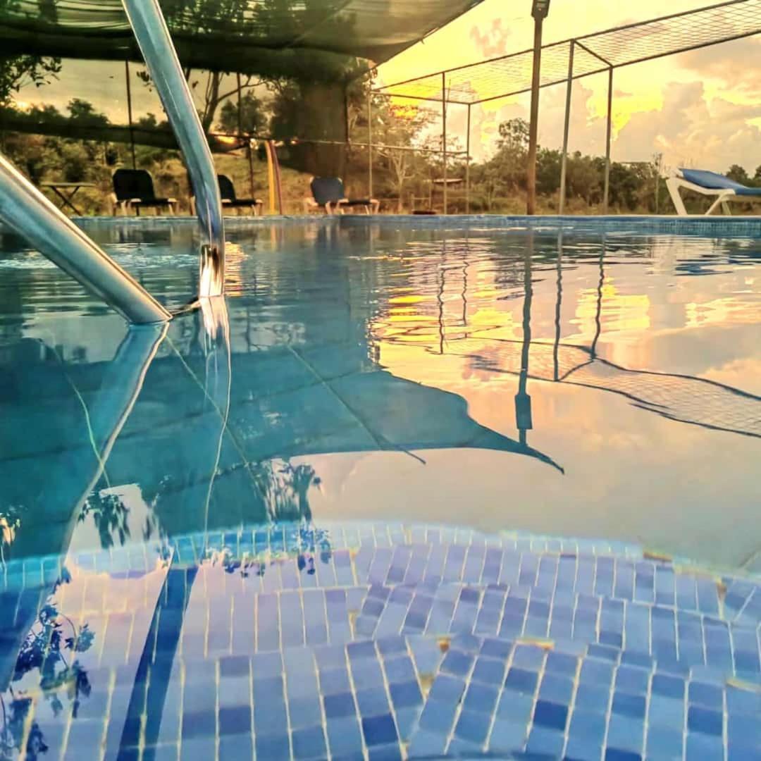 Residencia Las Brisas Griegas Quepos Buitenkant foto