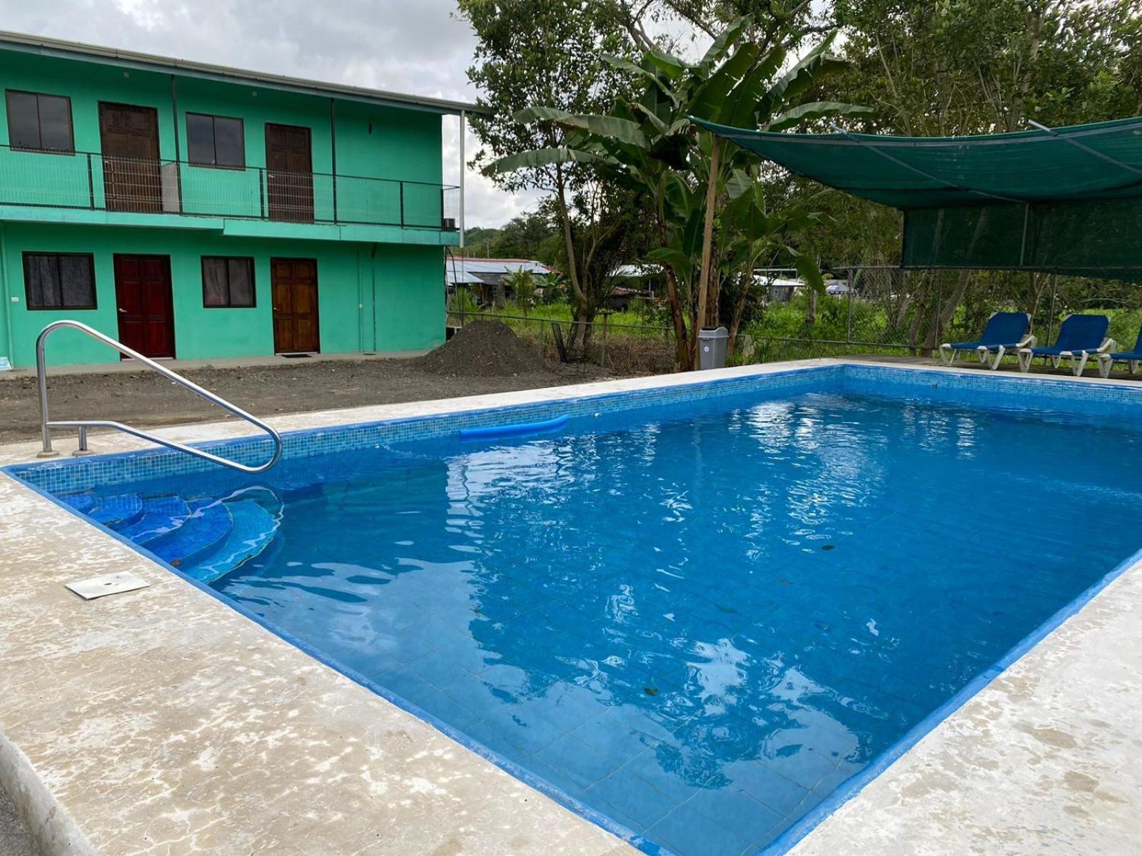 Residencia Las Brisas Griegas Quepos Buitenkant foto