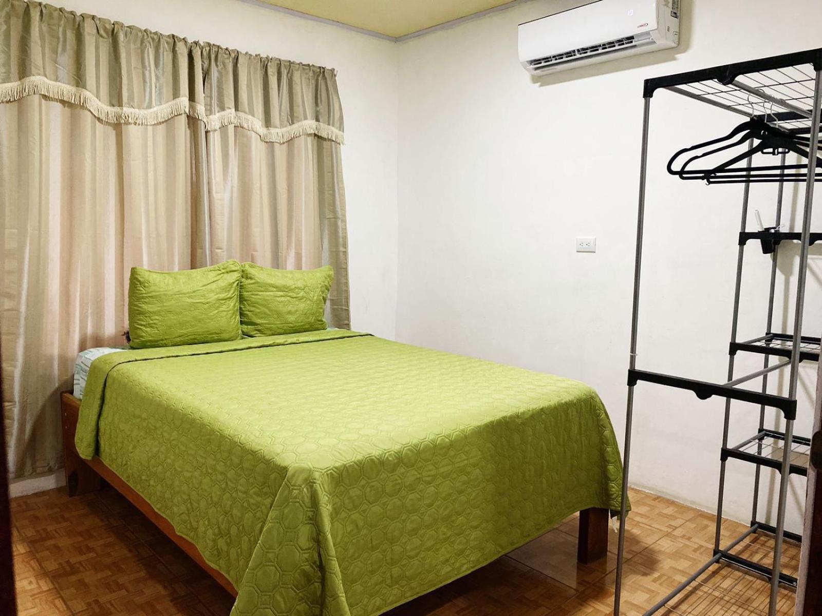 Residencia Las Brisas Griegas Quepos Buitenkant foto