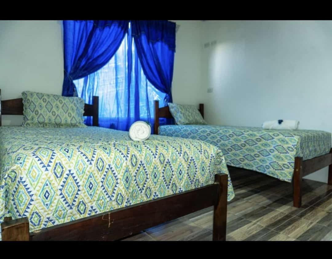Residencia Las Brisas Griegas Quepos Buitenkant foto